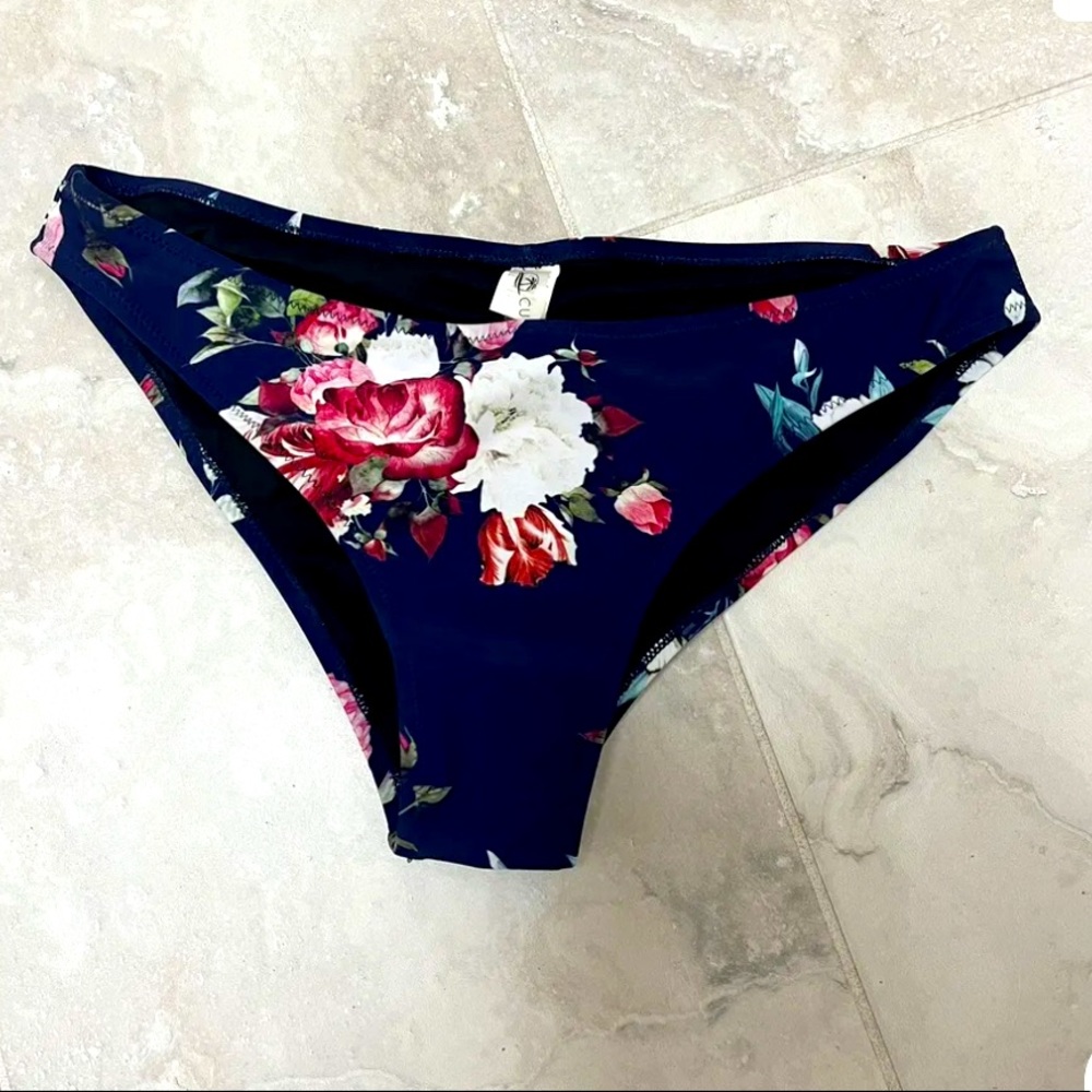 NEW Cupshe XL Bottoms MID RISE FLORAL